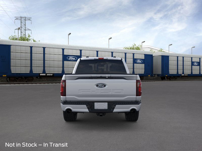 2025 Ford F-150 XLT photo 5