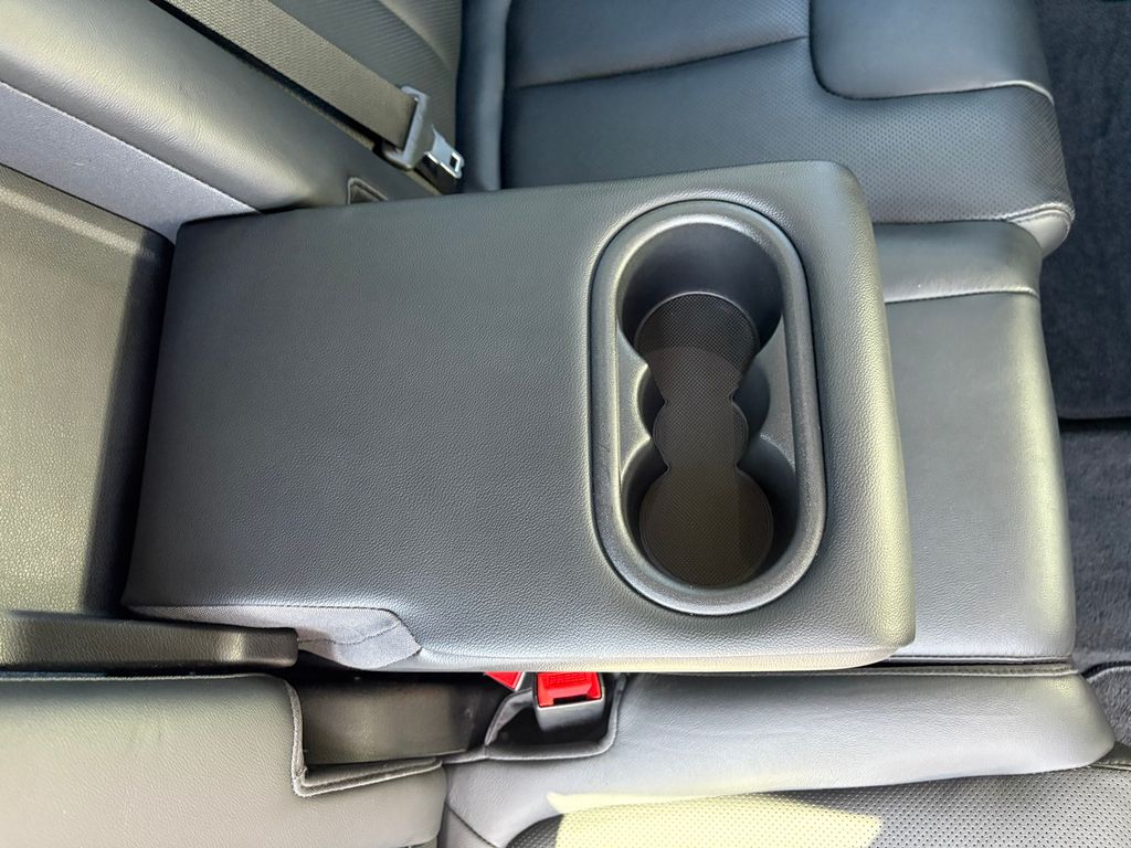 2022 Hyundai Santa Fe Limited photo 30
