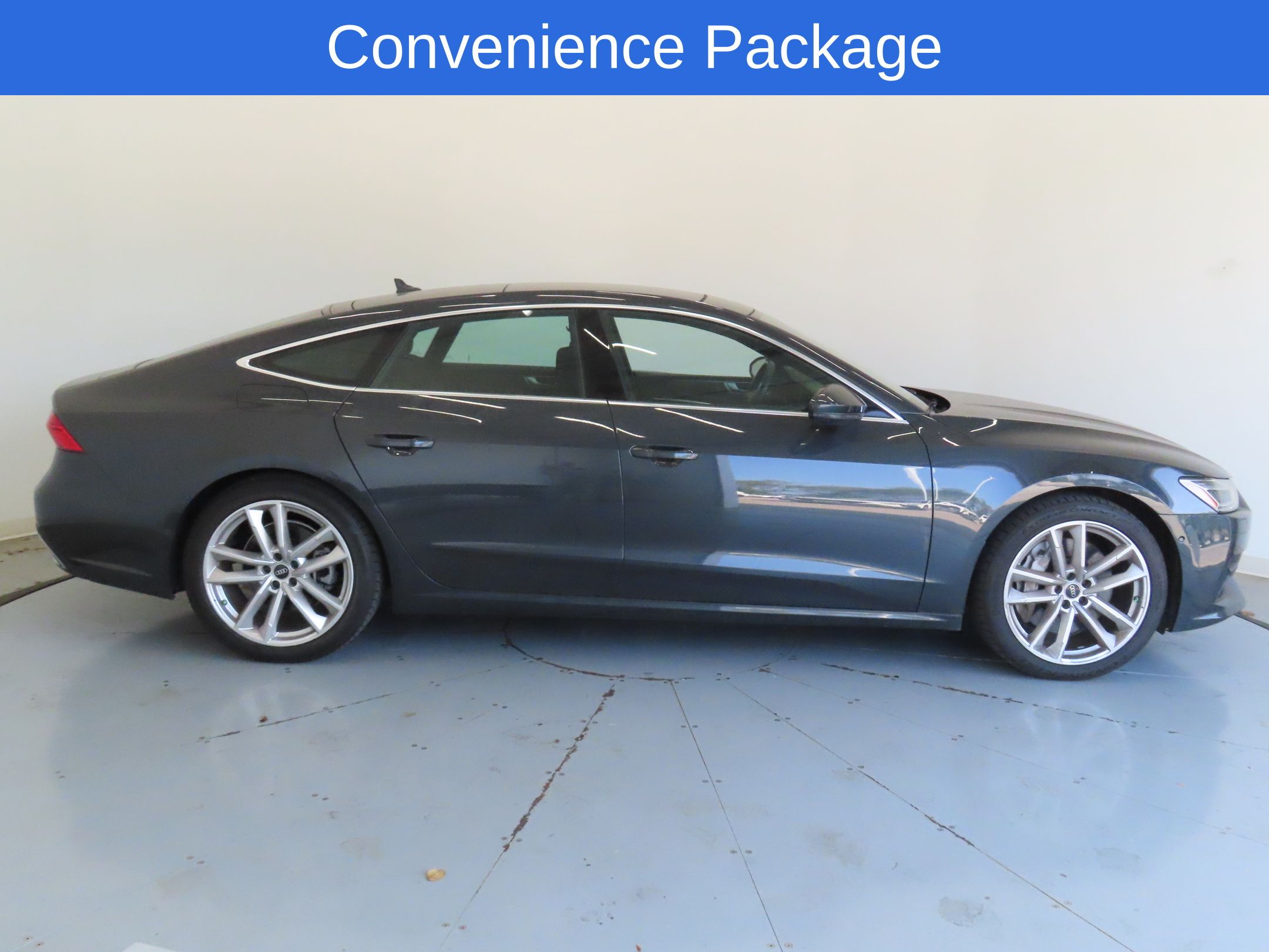 2022 Audi A7 55 Premium photo 2