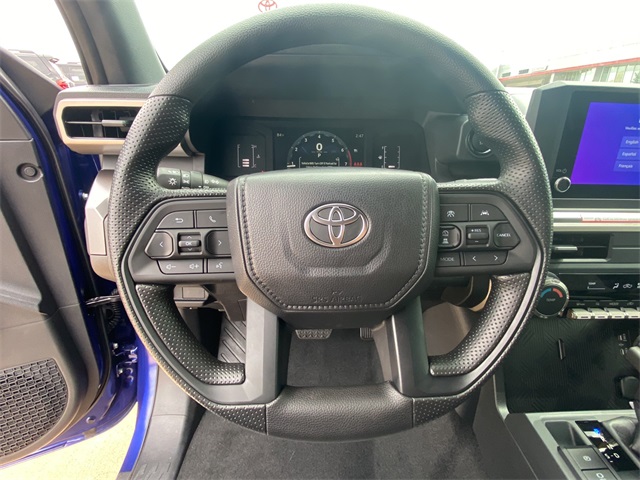 2025 Toyota Tacoma SR5 Double Cab photo 17