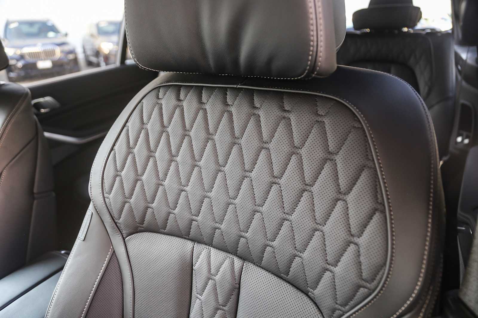 2026 Bmw X7 ALPINA XB7 photo 21
