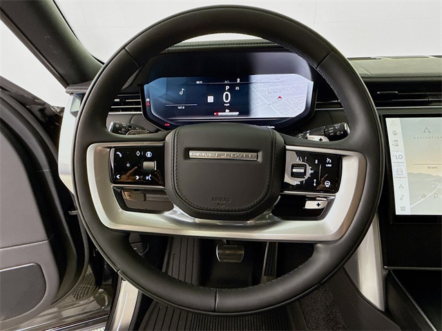 2025 Land Rover Range Rover SE photo 12