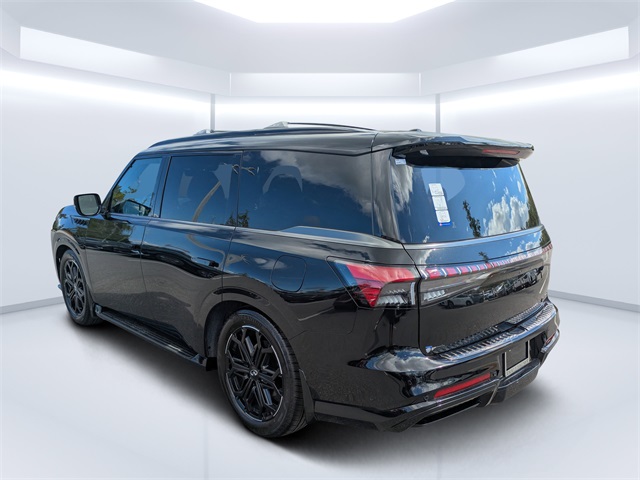 2026 Infiniti QX80 Sensory photo 5
