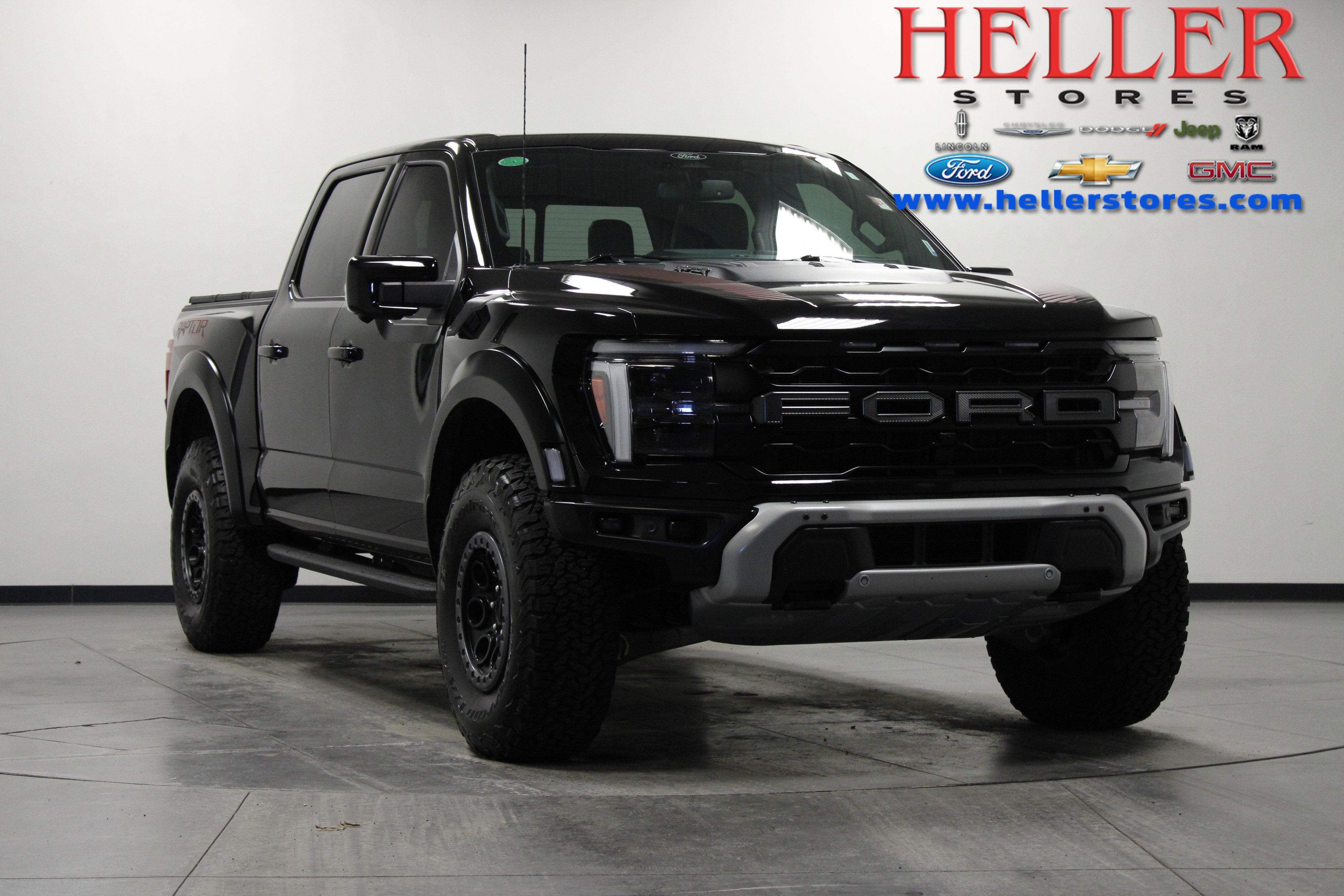 2025 Ford F-150 Raptor's photo