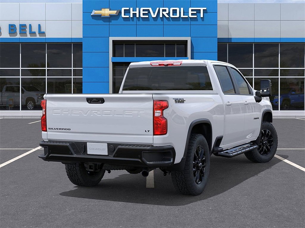 2026 Chevrolet Silverado LT photo 4