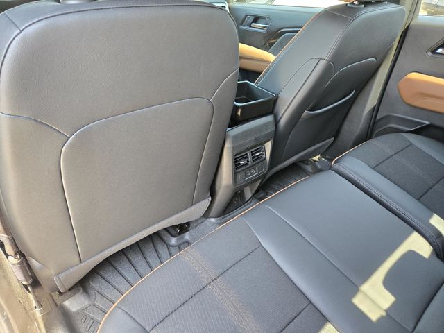 2025 Gmc Canyon AT4 photo 27
