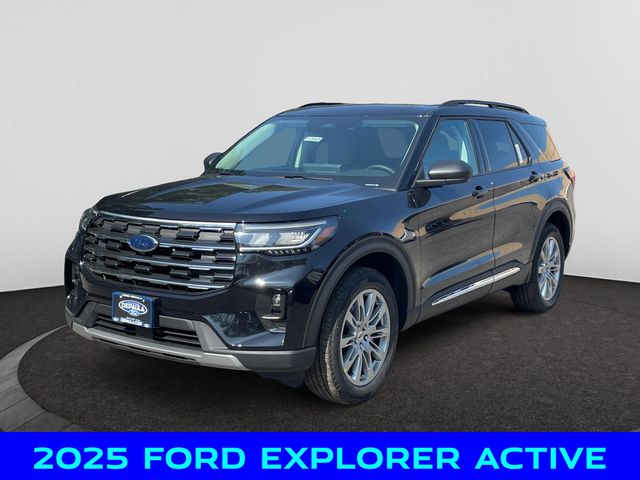 2025 Ford Explorer Active's photo