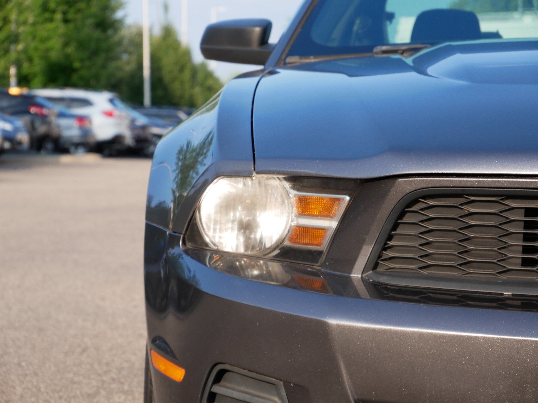 2011 Ford Mustang V6 photo 16