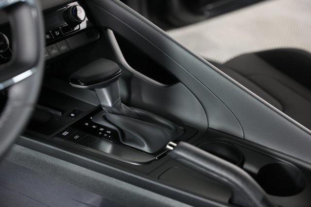 2025 Hyundai Elantra SEL Sport photo 14