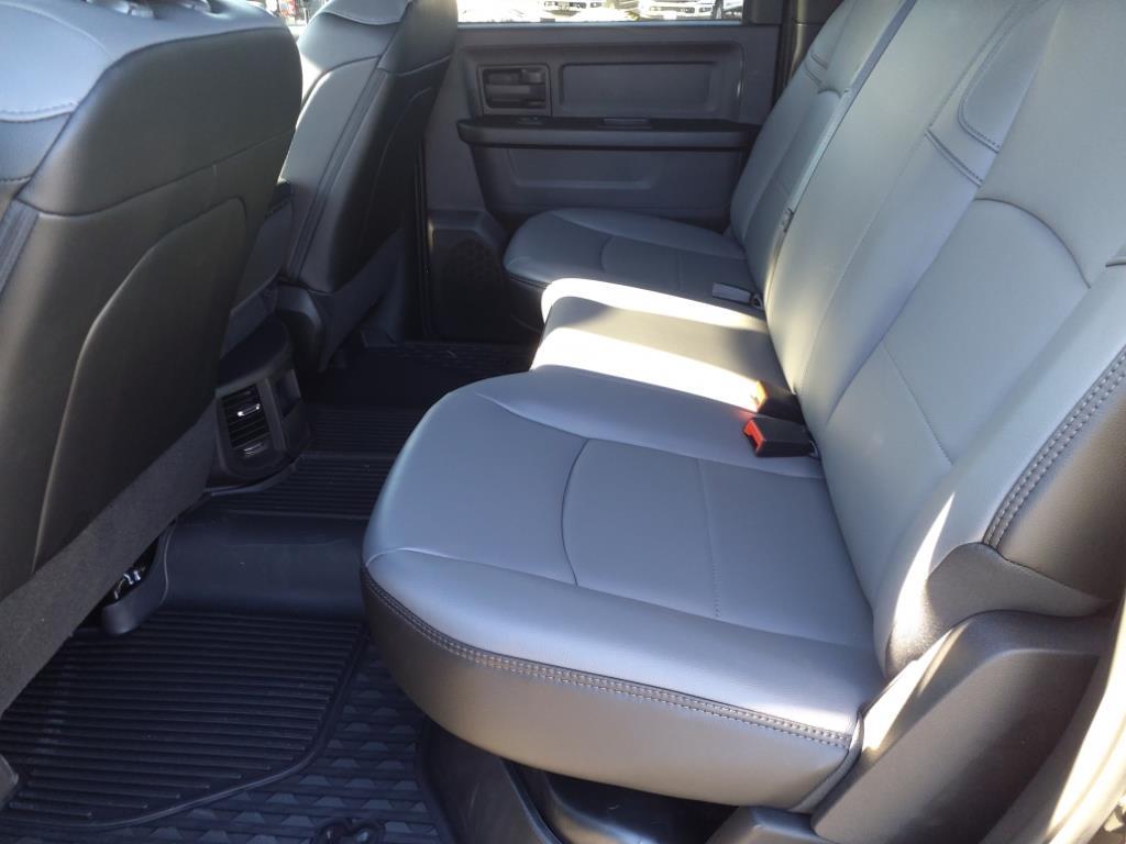 2024 Ram 2500 Tradesman photo 4