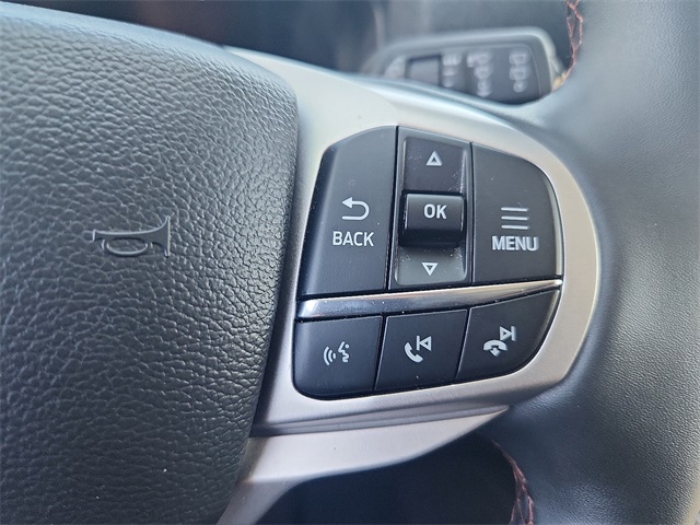 2025 Ford Explorer photo 6