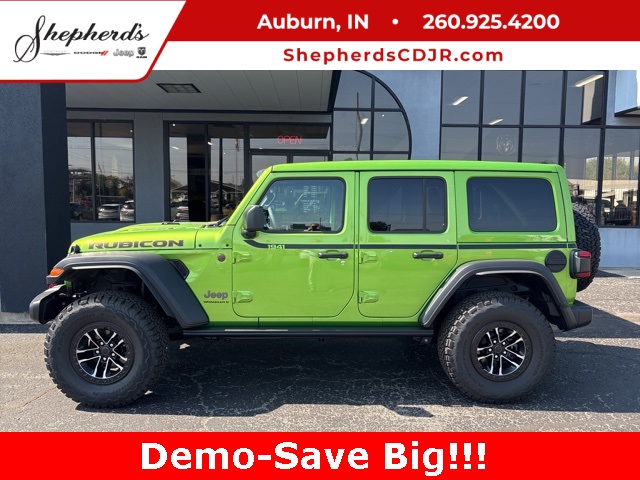 2025 Jeep Wrangler 4-Door Rubicon's photo