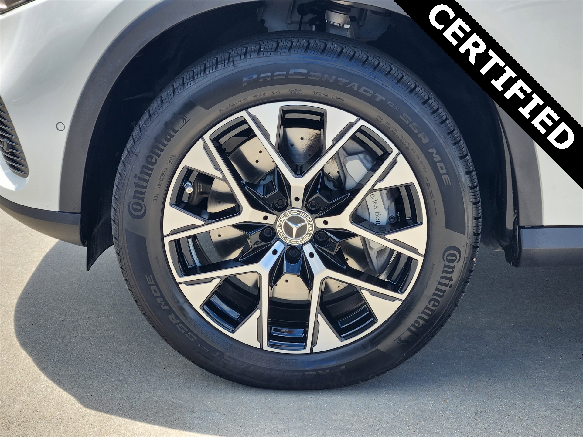 2025 Mercedes Benz GLC 350e 4MATIC photo 6