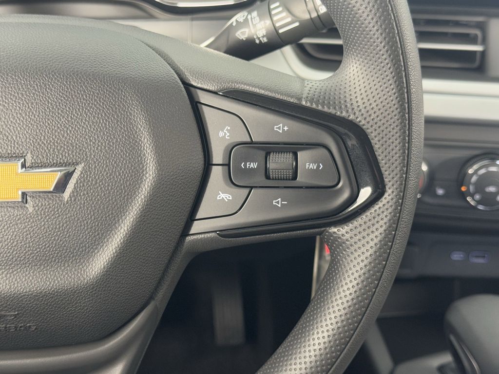 2024 Chevrolet Trax LS photo 24