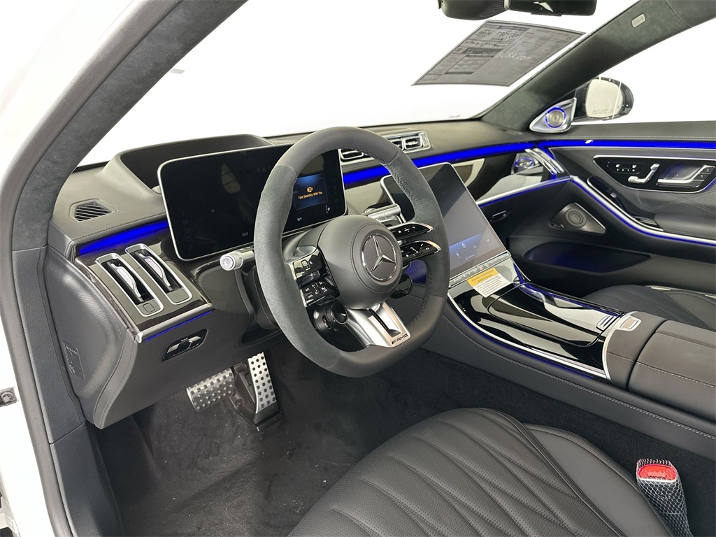 2026 Mercedes Benz S 63 e AMG photo 9