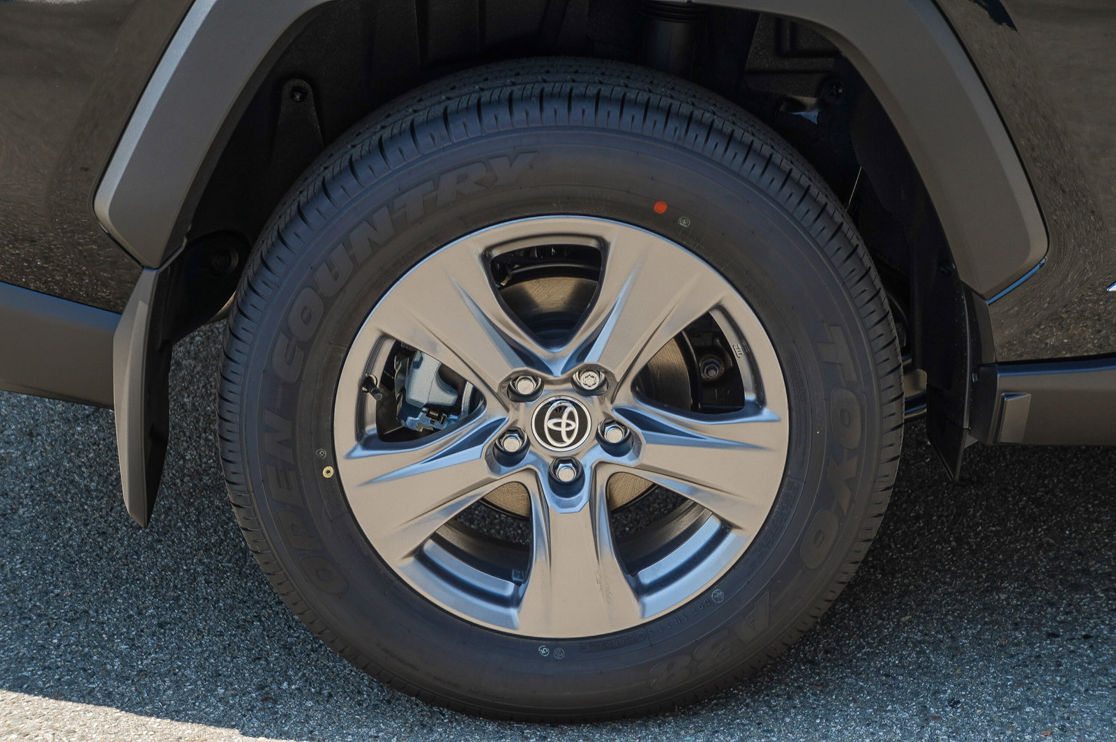 2025 Toyota RAV4 Hybrid LE photo 10