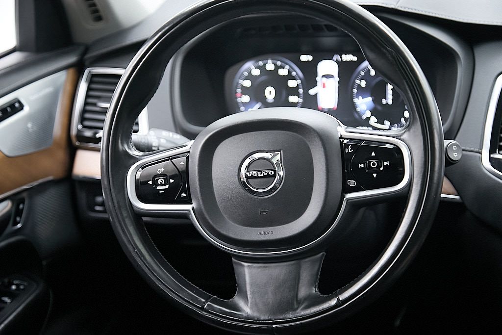 2018 VOLVO XC90 - Image 28