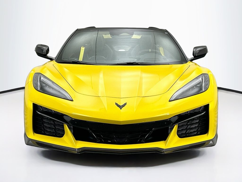 2025 Chevrolet Corvette Z06 3LZ photo 2