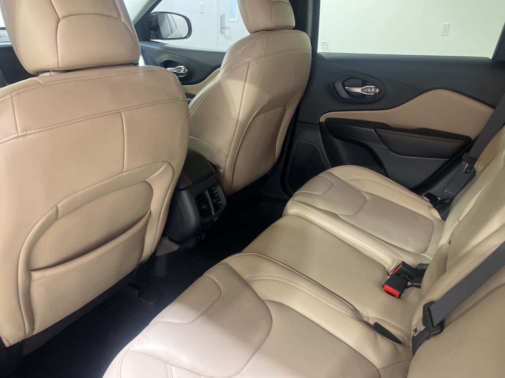 2015 Jeep Cherokee Limited photo 20