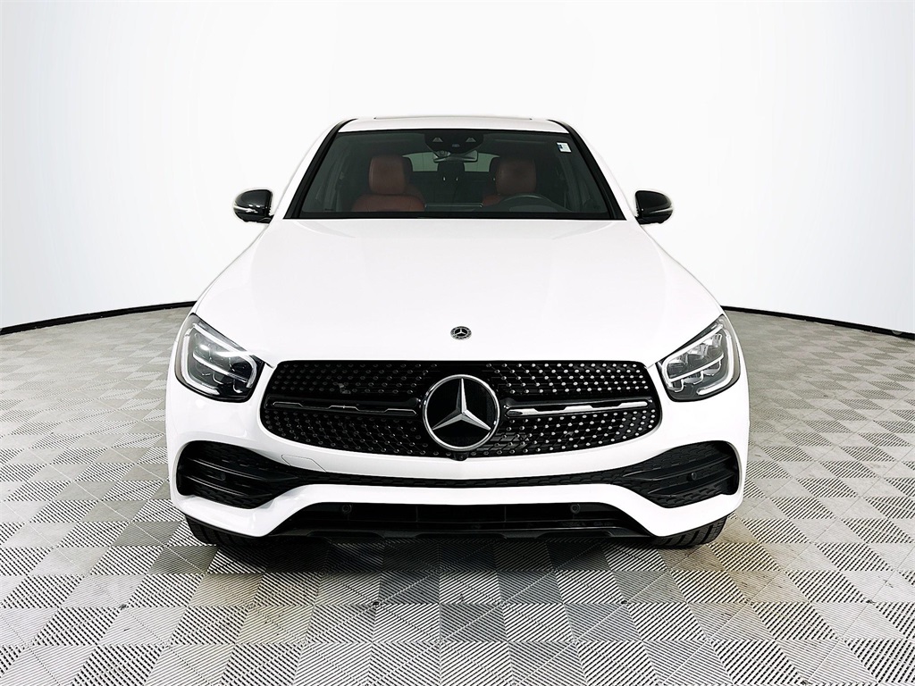 2023 Mercedes Benz GLC 300 4MATIC photo 2