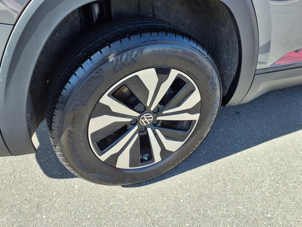 2024 Volkswagen Atlas SE photo 20