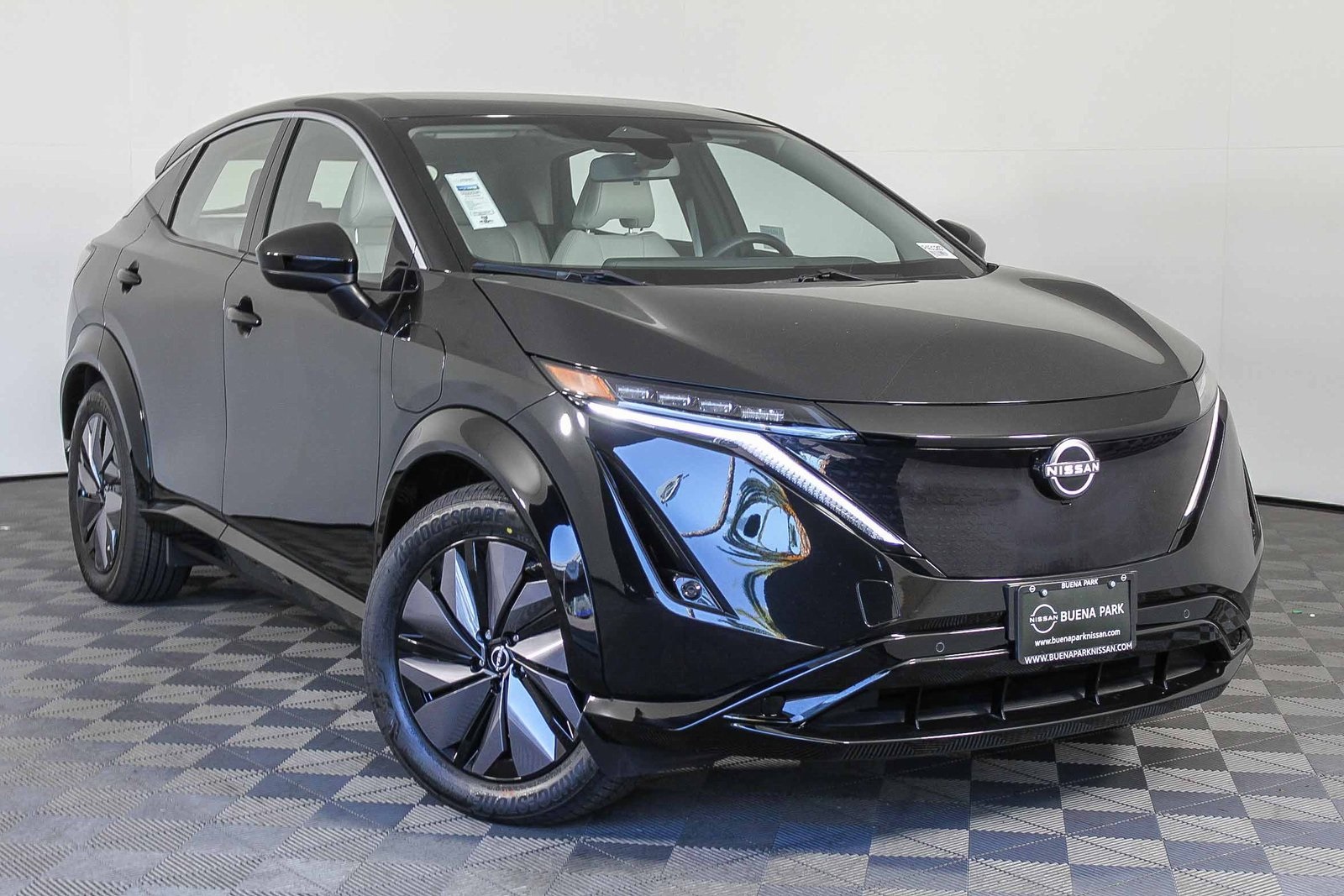 2024 Nissan ARIYA Engage