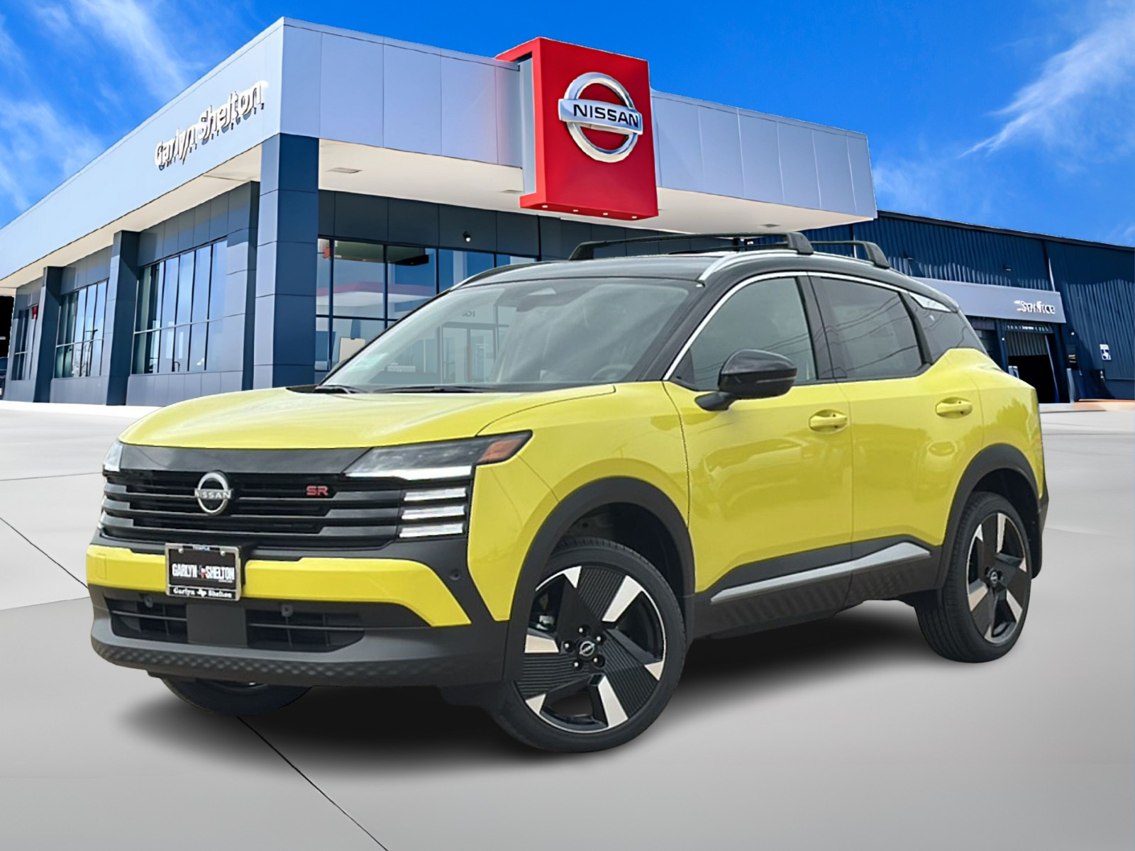 2025 Nissan Kicks SR's photo