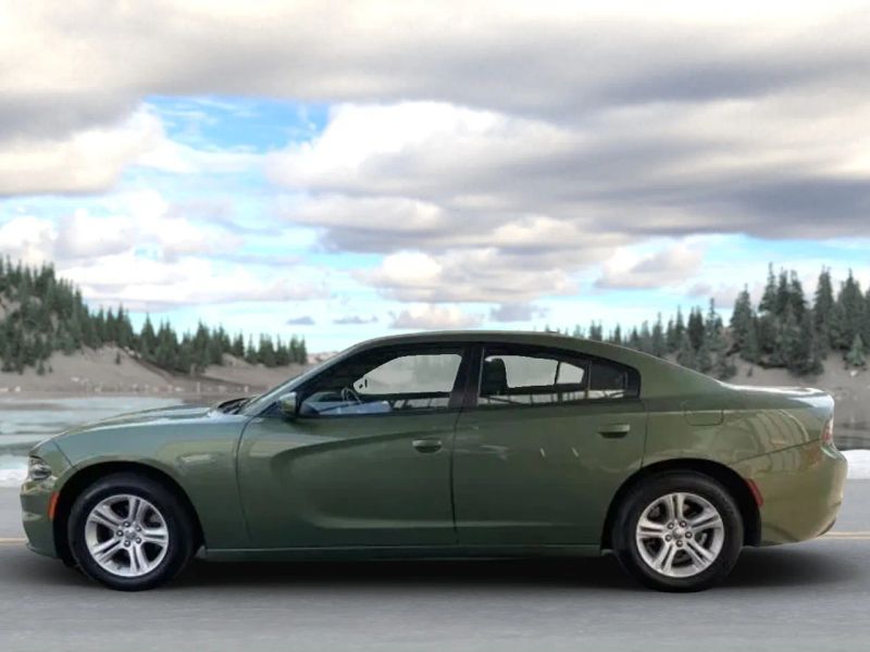 2022 Dodge Charger SXT photo 8