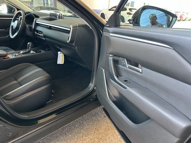 2024 Mazda CX-50 2.5 S Premium photo 17