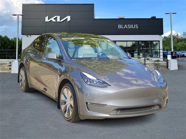 Used 2023 Tesla Model Y Long Range with VIN 7SAYGDEE1PF889349 for sale in Waterbury, CT