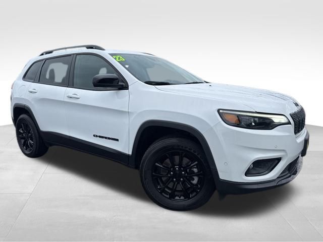 2023 Jeep Cherokee Altitude Lux