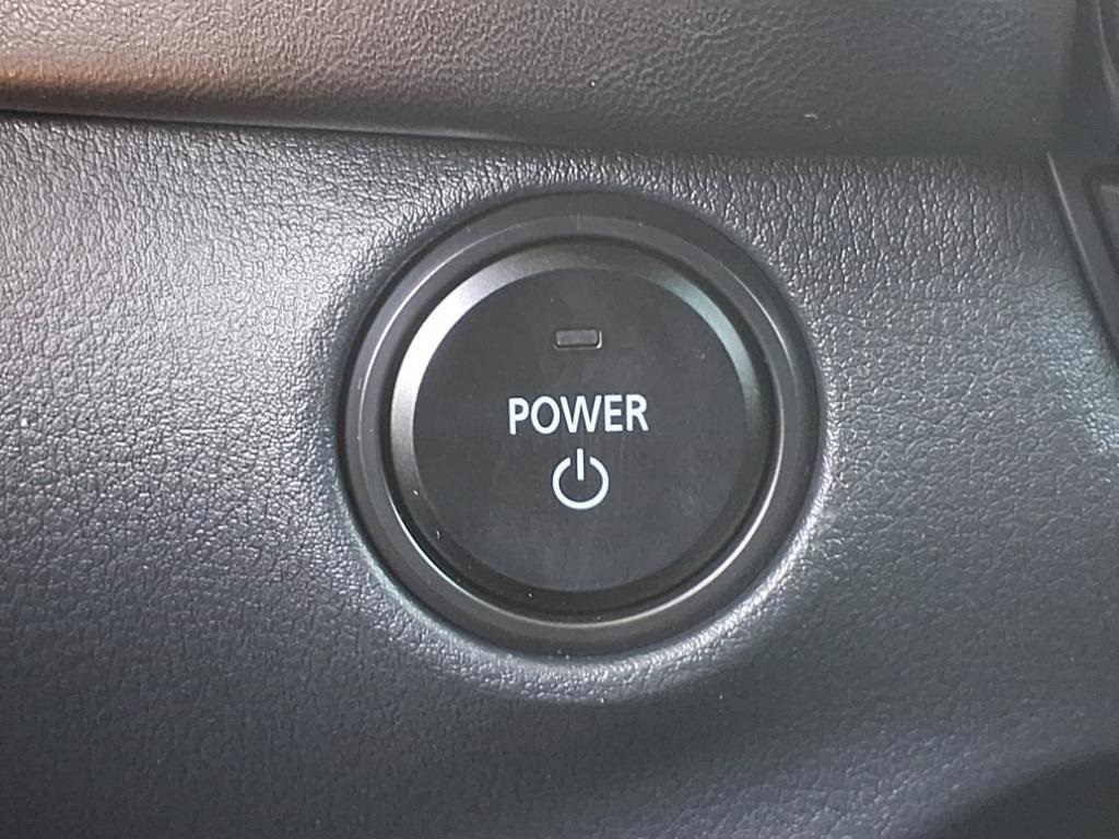 2025 Mazda CX-50 Premium photo 12