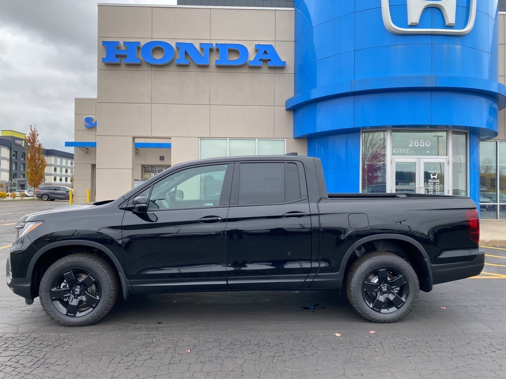 2026 Honda Ridgeline Black Edition's photo