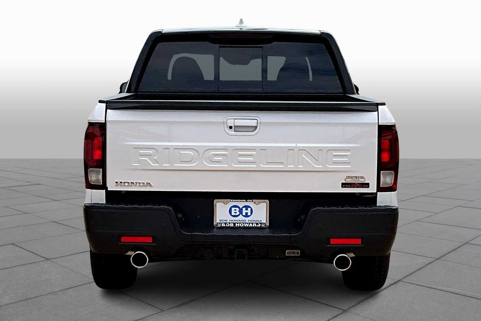 2025 Honda Ridgeline TrailSport photo 4