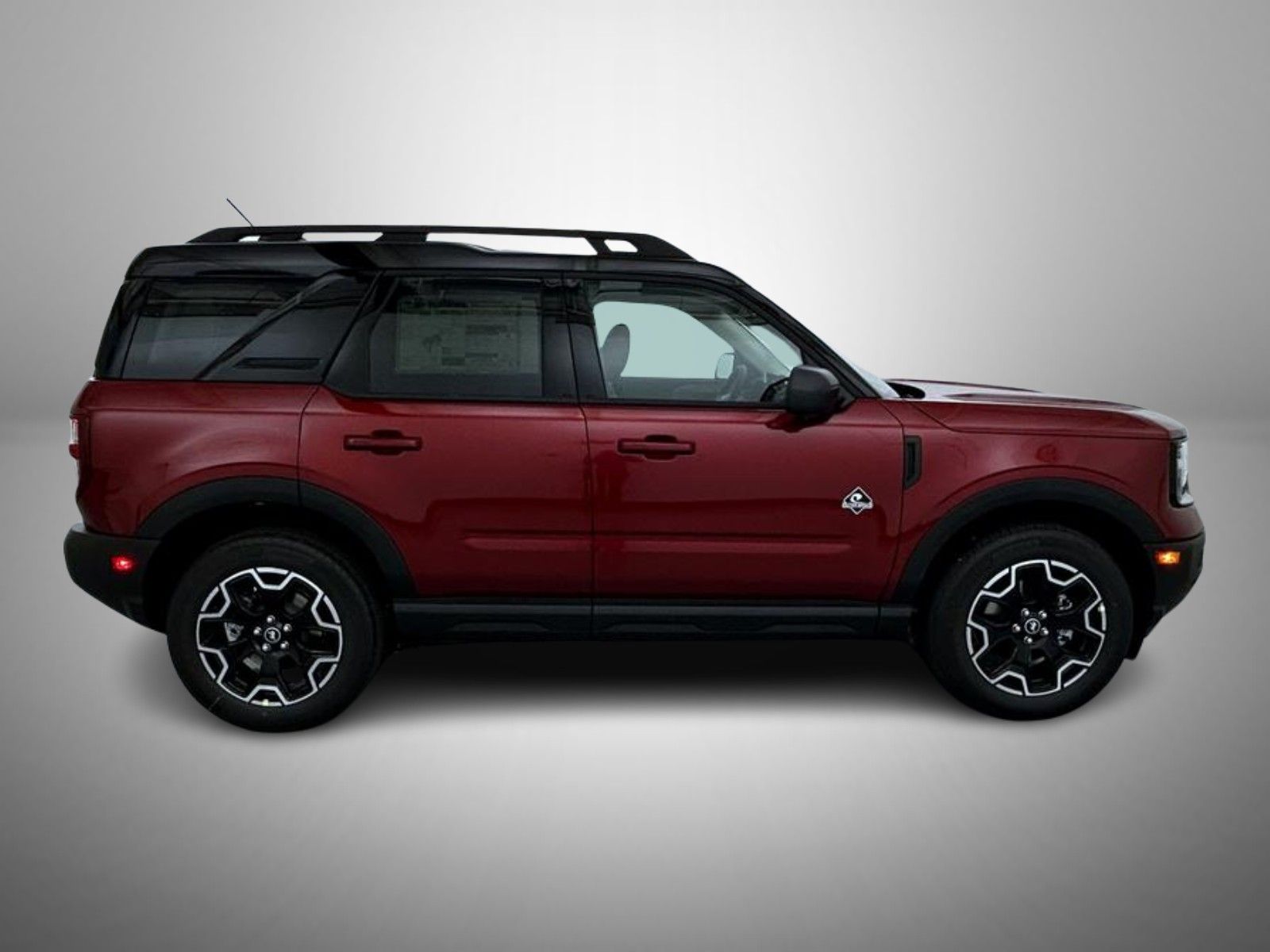 2025 Ford Bronco Sport Outer Banks photo 2