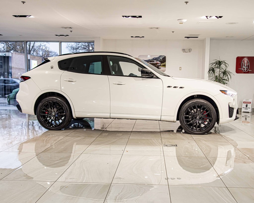 2021 MASERATI LEVANTE - Image 6