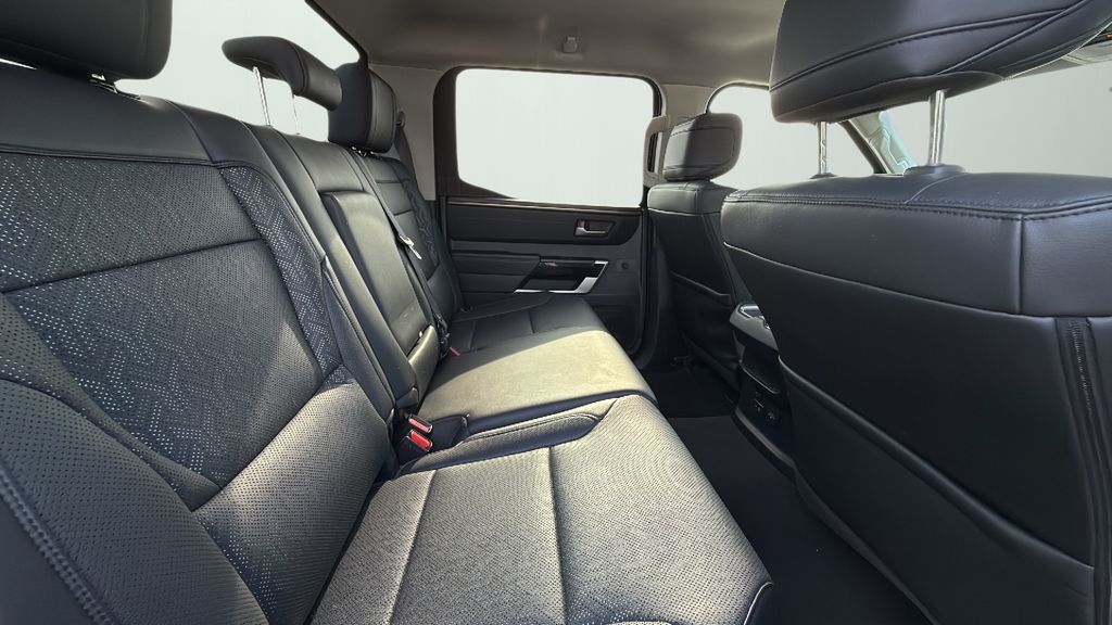 2024 Toyota Tundra Limited photo 11