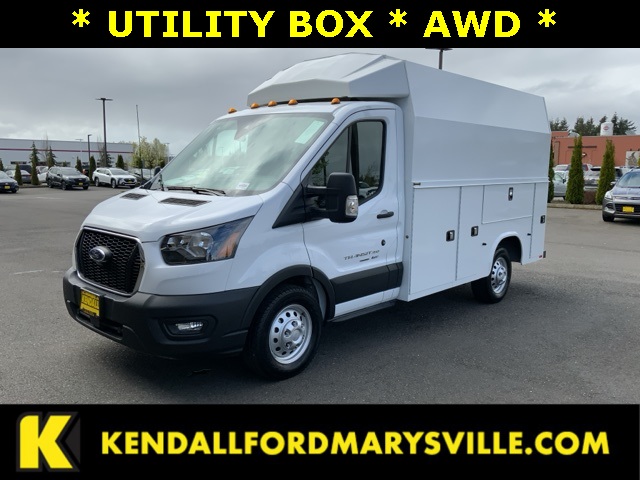 2024 Ford Transit Cutaway Base's photo