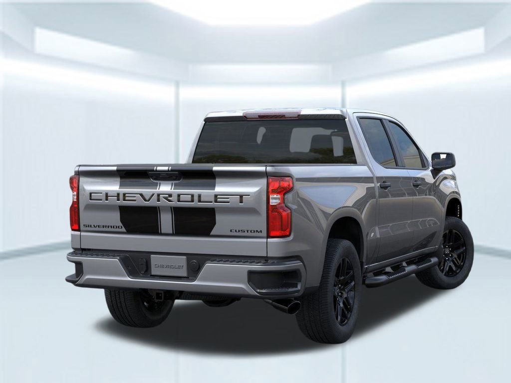 2026 Chevrolet Silverado 1500 Custom photo 2