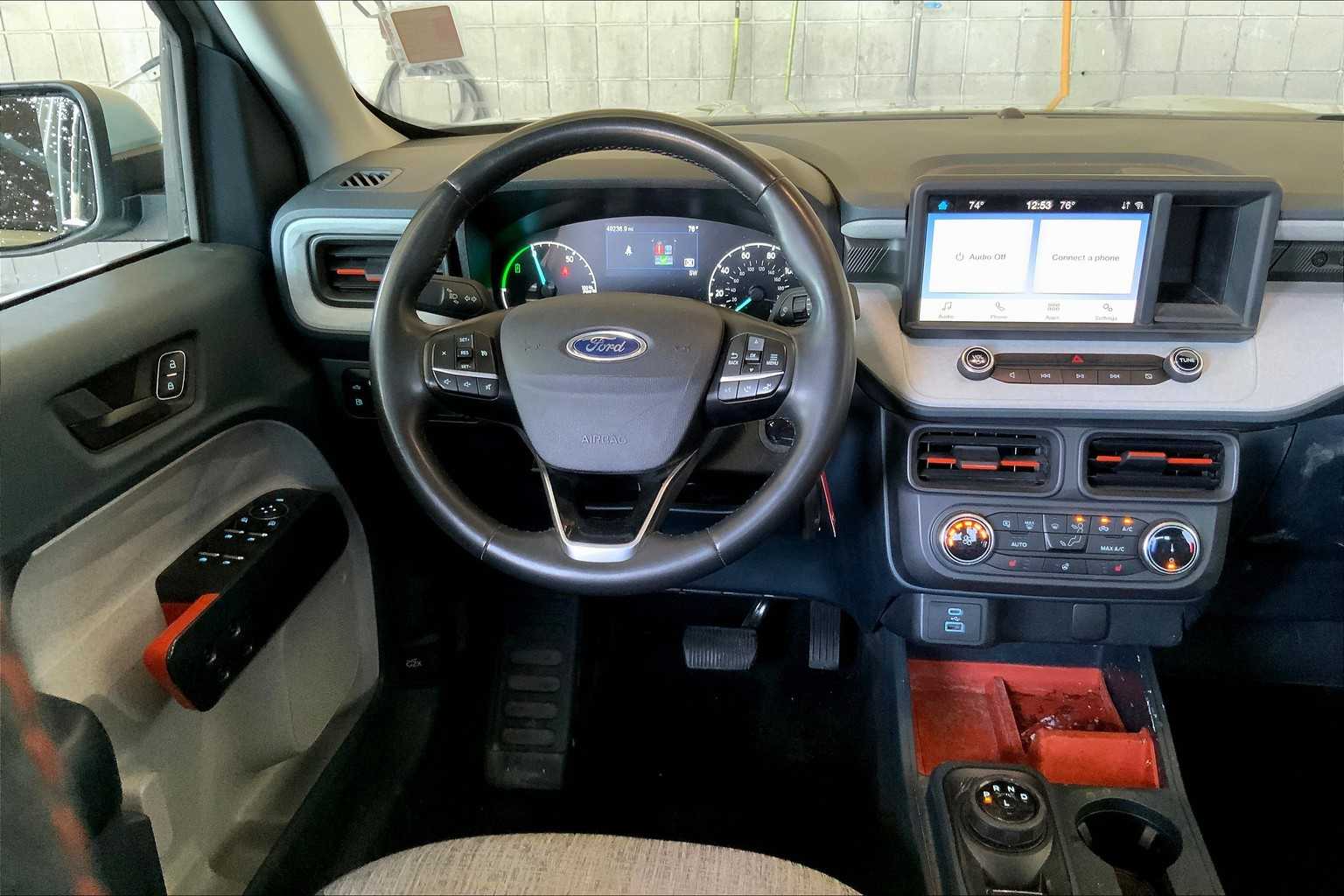 2023 Ford Maverick XLT photo 5