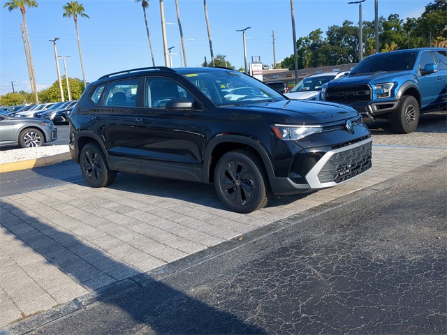 2025 Volkswagen Taos S photo 2