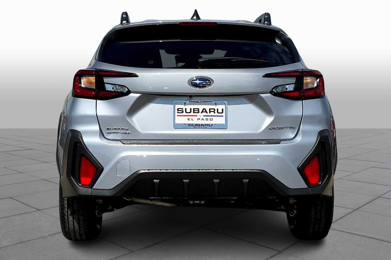 2025 Subaru Crosstrek Premium photo 4