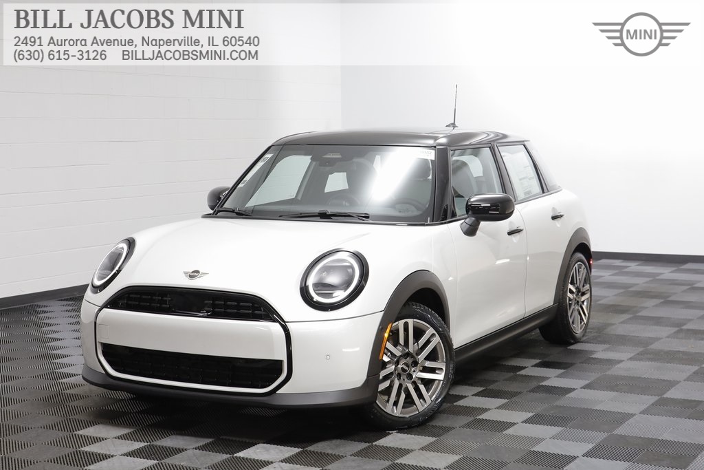 2026 MINI Hardtop 4 Door Oxford Edition's photo