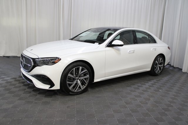 2026 Mercedes Benz E 350 4MATIC Sedan photo 2