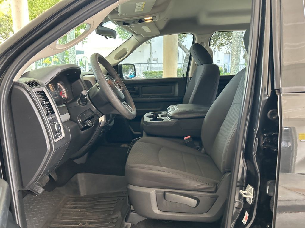 2018 Ram 1500 Express photo 4