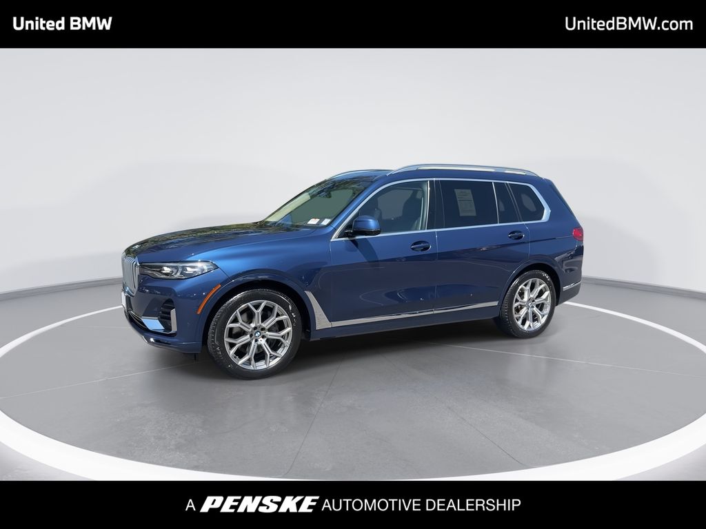 2022 BMW X7 40i's photo