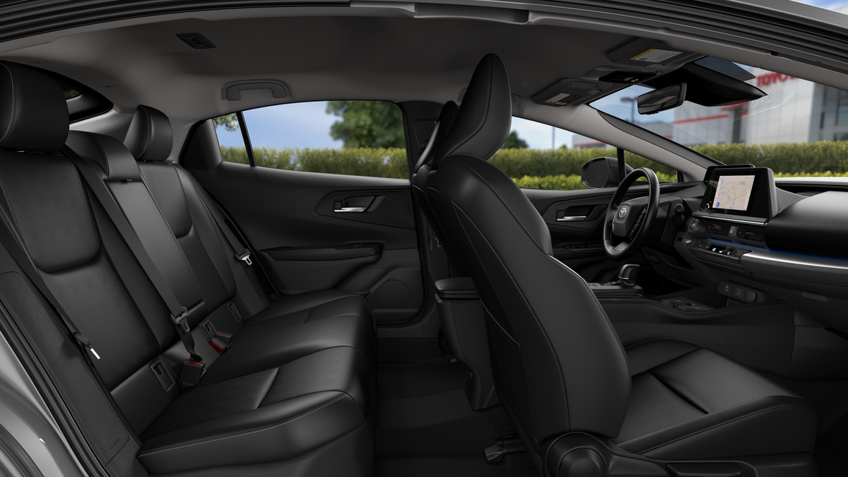 2026 Toyota Prius XLE photo 21