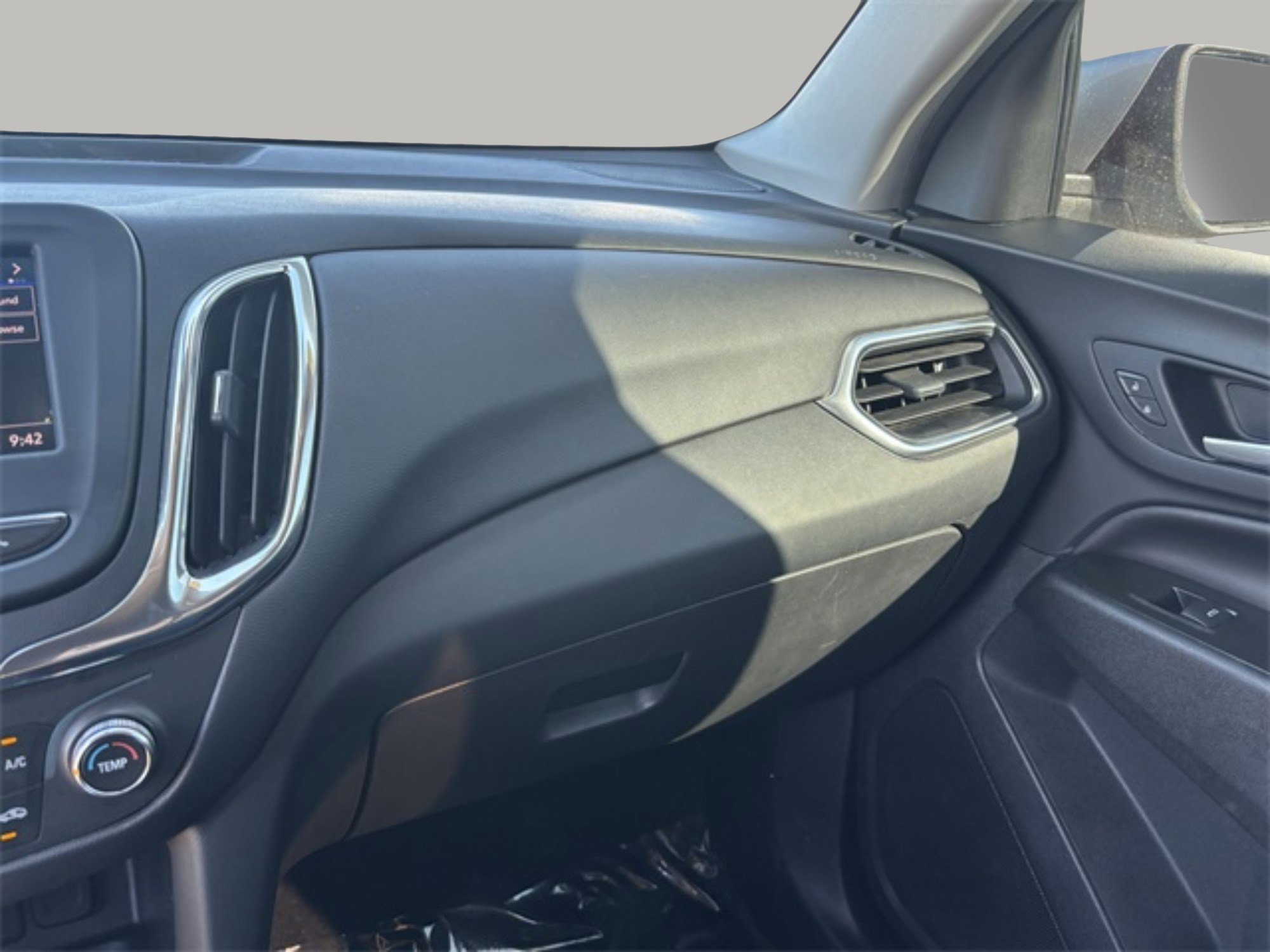 2022 Chevrolet Equinox LT photo 17