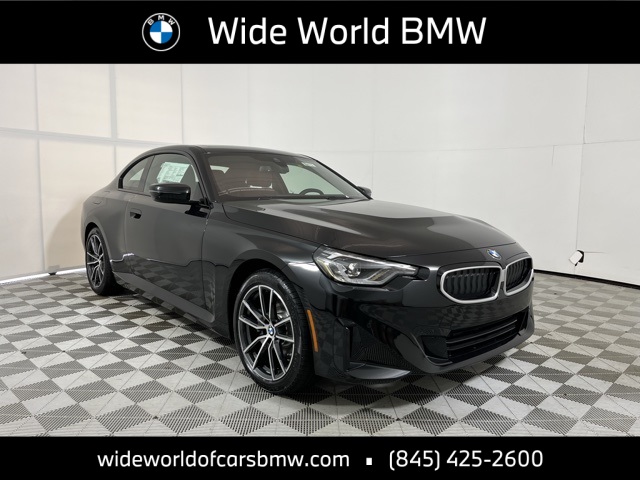 2025 BMW 2 Series 230i's photo