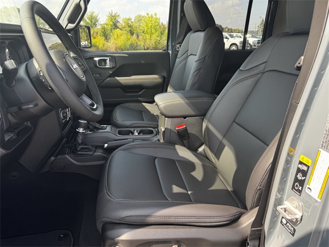 2025 Jeep Gladiator Sport photo 20